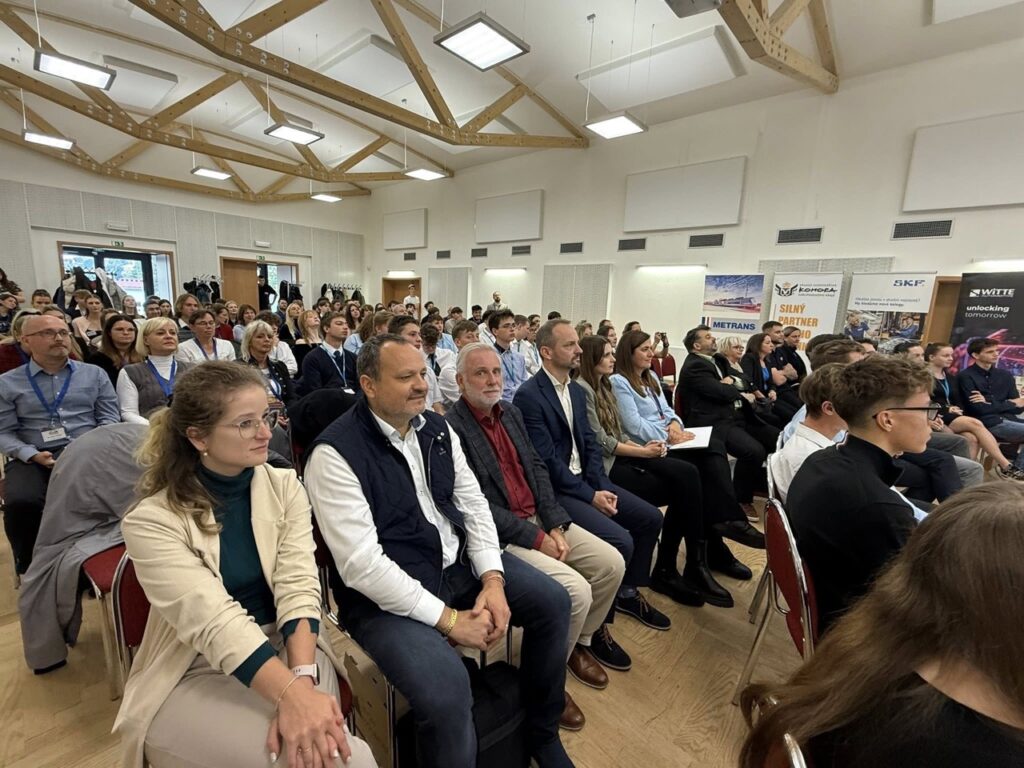 565305403_1458620809283024_6901850174012915154_n ve velké velikosti